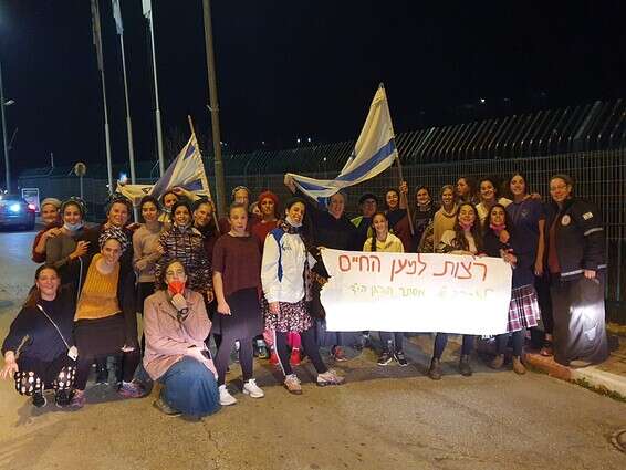 הרצות מקרית ארבע חברון על ציר 60 // צילום: שני דדון המועצה קרית ארבע חברון